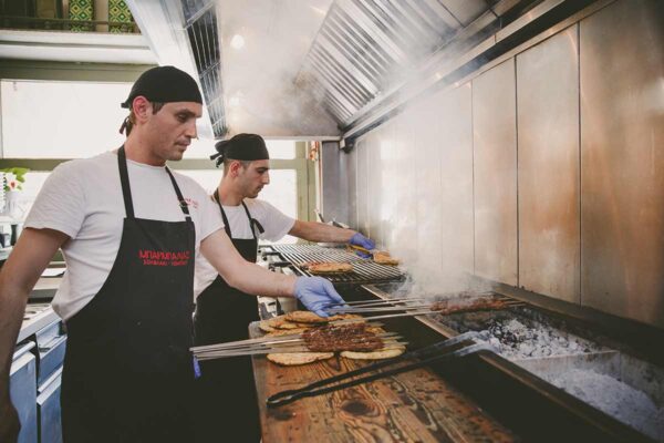 Ψήνουμε Αποκλειστικά για Εσάς!