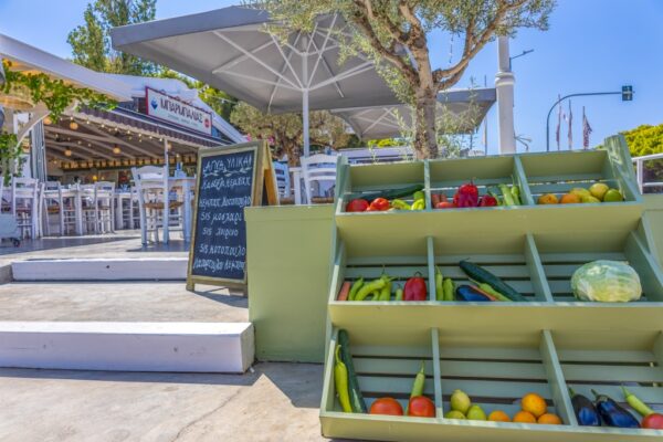 Κατάστημα Μπαρμπαλιάς Σαρωνίδα - Η Αυλή μας