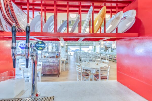 Κεμπαπτζίδικο Μπαρμπαλιάς Κατάστημα Μαρούσι Η Σάλα μας