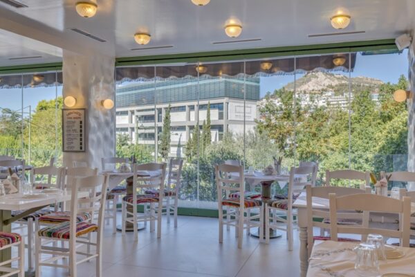 Κεμπαπτζίδικο Μπαρμπαλιάς Κατάστημα Hilton όροφος